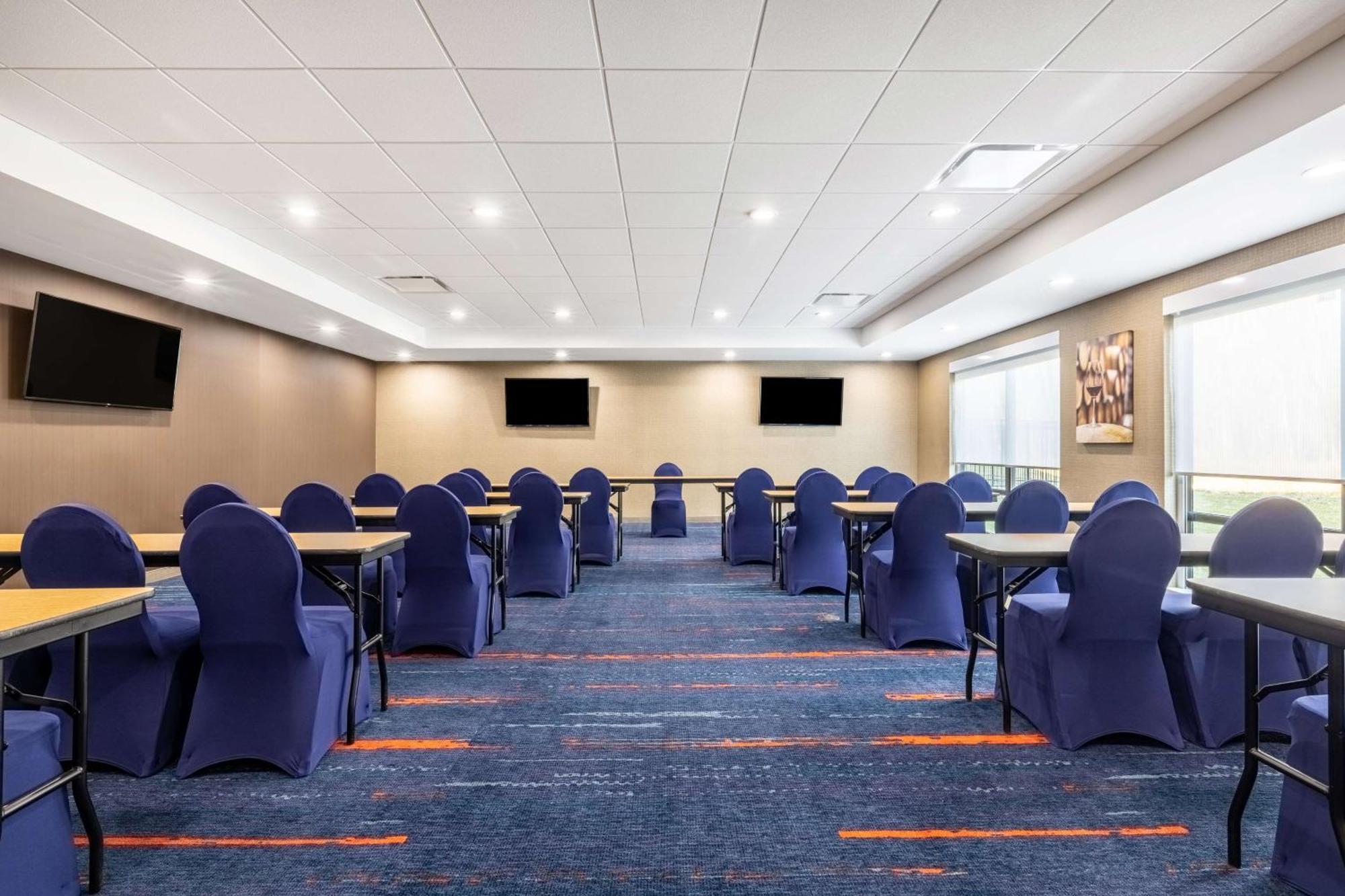 Hampton Inn & Suites Benton Harbor, Mi Zewnętrze zdjęcie