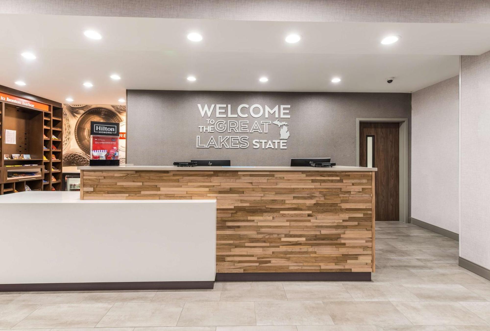Hampton Inn & Suites Benton Harbor, Mi Zewnętrze zdjęcie