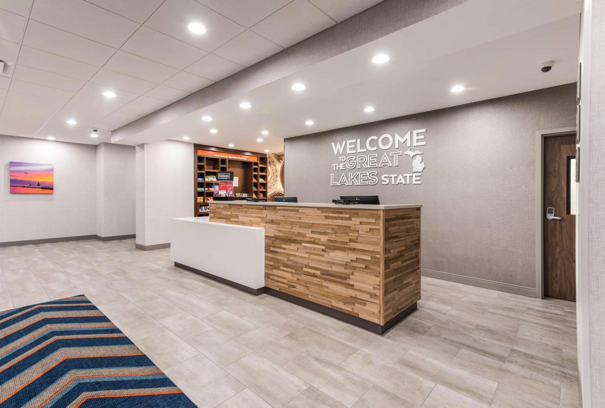 Hampton Inn & Suites Benton Harbor, Mi Zewnętrze zdjęcie